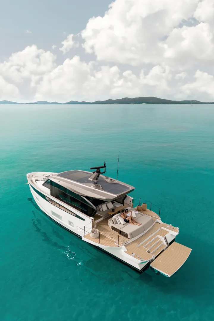 Slide: The Image of Azimut Sundeck 6 2027 - 7583917