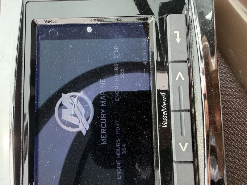 Slide: The Image of Monterey 328SS 2016 - 7585536