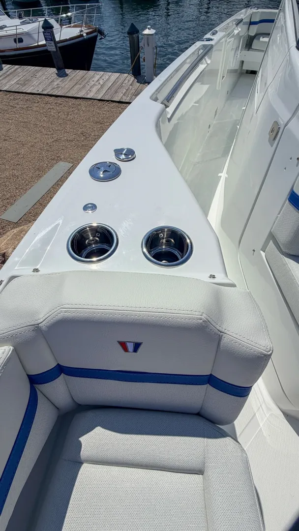 Slide: The Image of Wellcraft 28 Explorer 2027 - 7585941