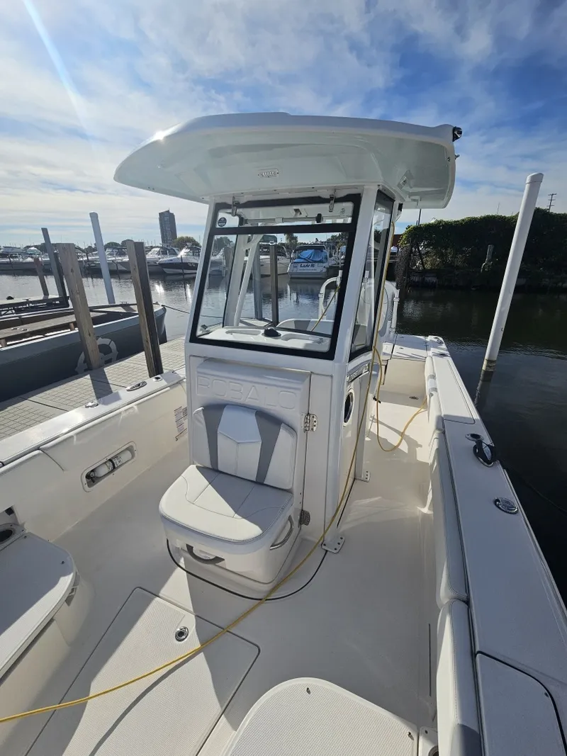 Slide: The Image of Robalo 266 Cayman 2023 - 8145270