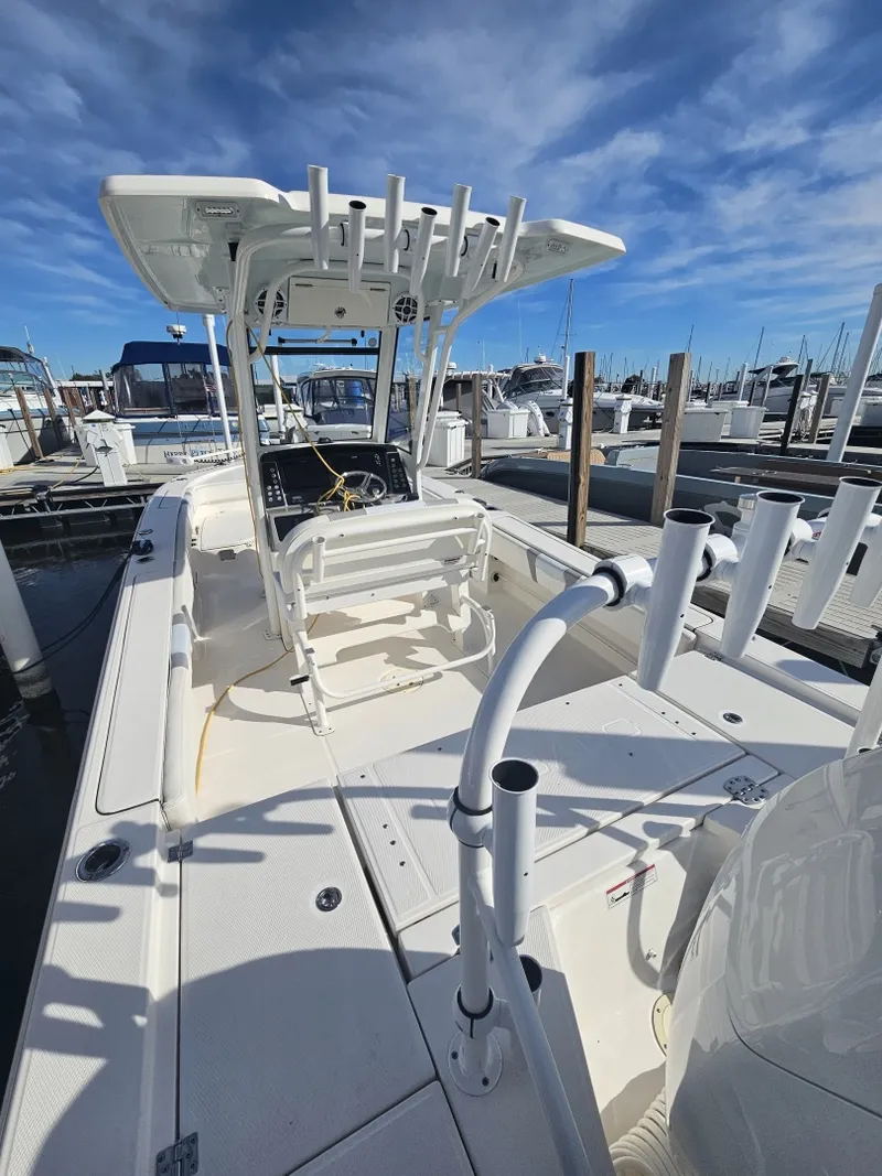 Slide: The Image of Robalo 266 Cayman 2023 - 8145265