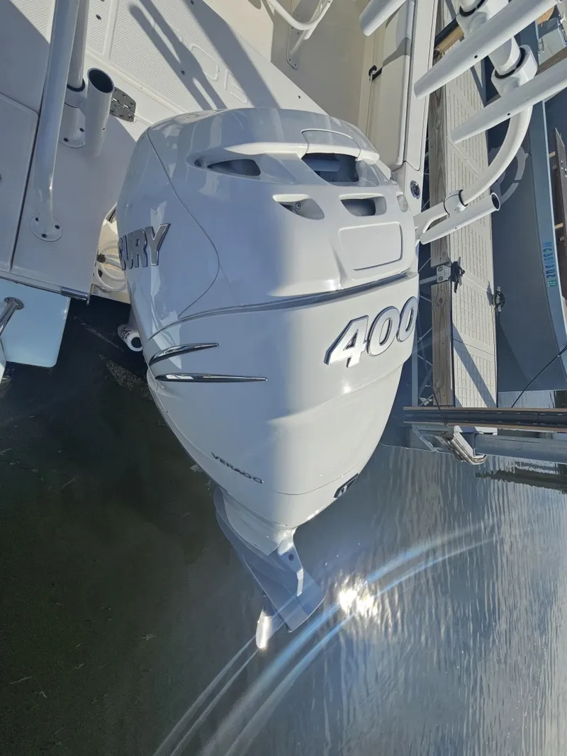 Slide: The Image of Robalo 266 Cayman 2023 - 8145266