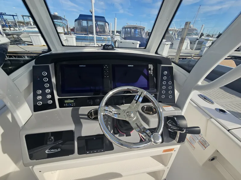 Slide: The Image of Robalo 266 Cayman 2023 - 8145269