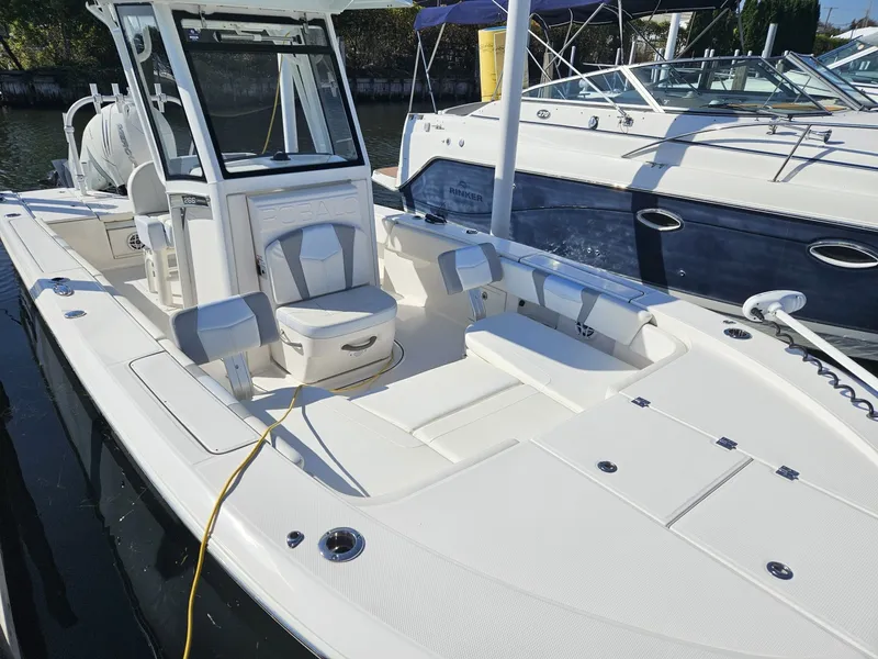 Slide: The Image of Robalo 266 Cayman 2023 - 8145262