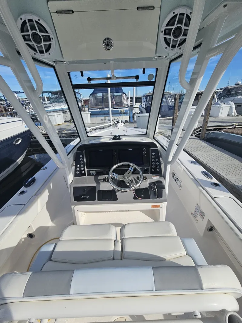 Slide: The Image of Robalo 266 Cayman 2023 - 8145268