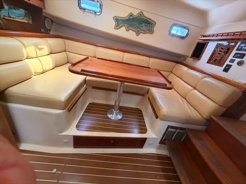 Slide: The Image of Mainship Pilot 34 2005 - 7586227