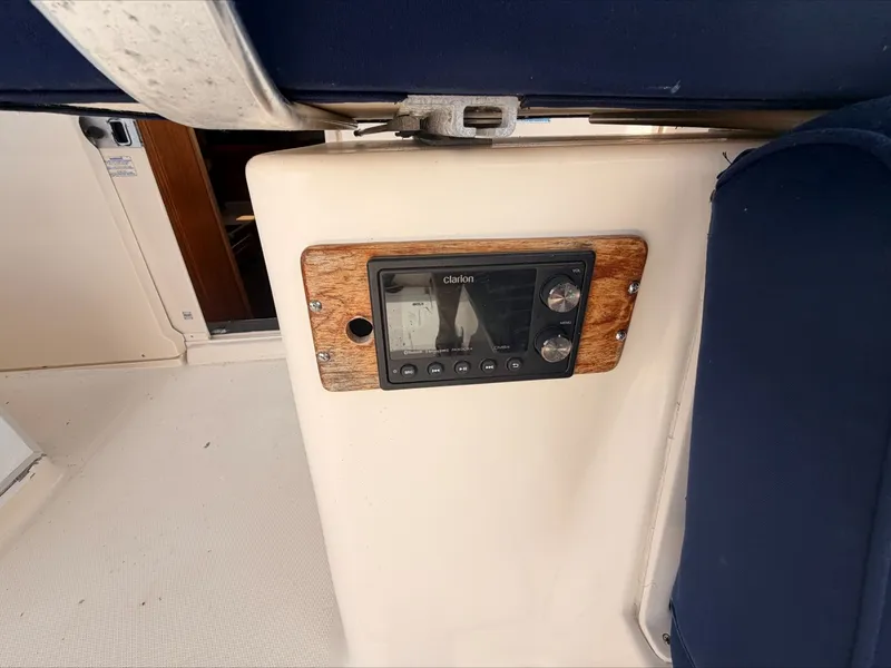 Slide: The Image of Mainship Pilot 34 2005 - 7586217