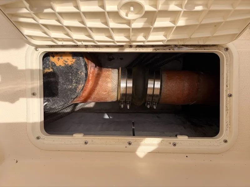 Slide: The Image of Mainship Pilot 34 2005 - 7586210