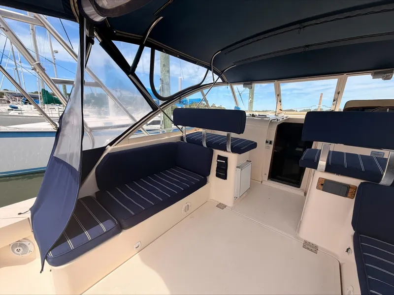 Slide: The Image of Mainship Pilot 34 2005 - 7586214