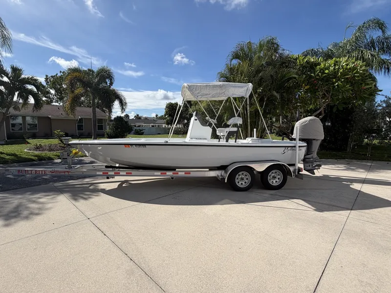 Slide: The Image of Yellowfin 21 2018 - 7587153