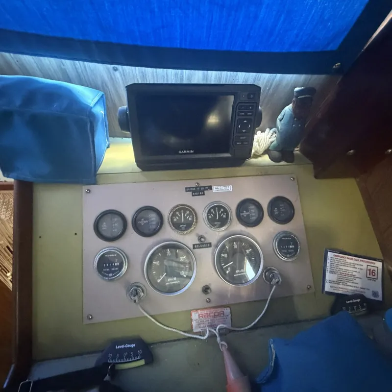 Slide: The Image of Bristol 42 Trawler 1972 - 7586364