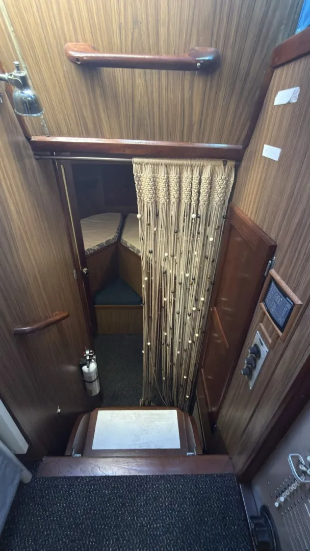 Slide: The Image of Bristol 42 Trawler 1972 - 7586363