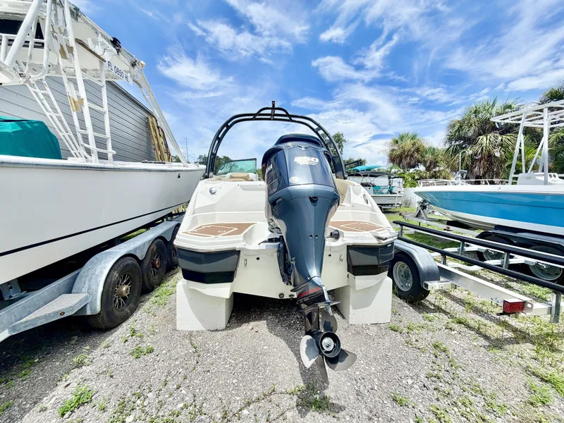 Slide: The Image of NauticStar 24 2019 - 7587358