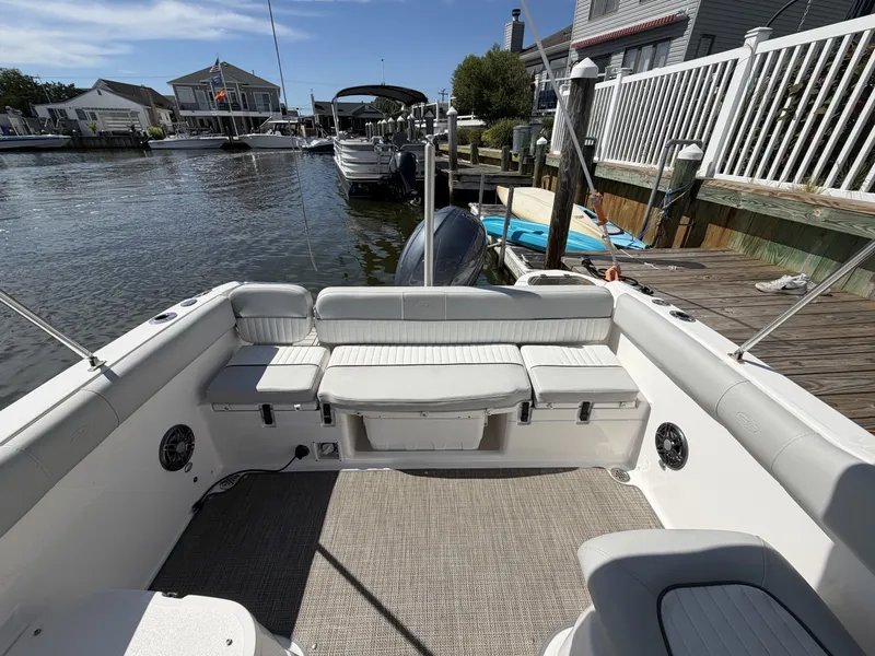 Slide: The Image of Sea Fox 226 Traveler 2021 - 7587532
