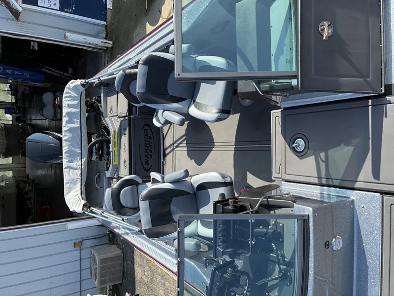 Slide: The Image of Warrior 23 2026 - 7590217