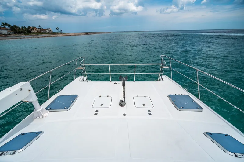 Slide: The Image of Venturer 44 Fifth Day 2000 Venturer 44 Sportfish - 7590977
