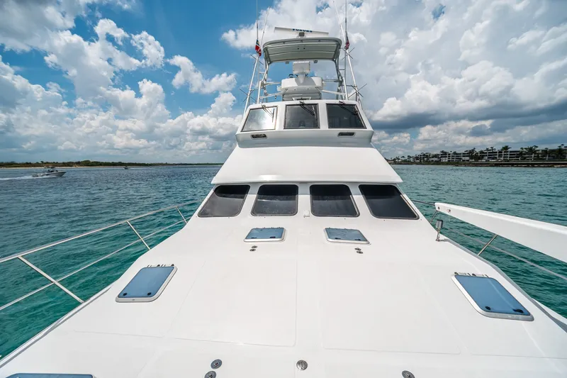 Slide: The Image of Venturer 44 Fifth Day 2000 Venturer 44 Sportfish - 7590976