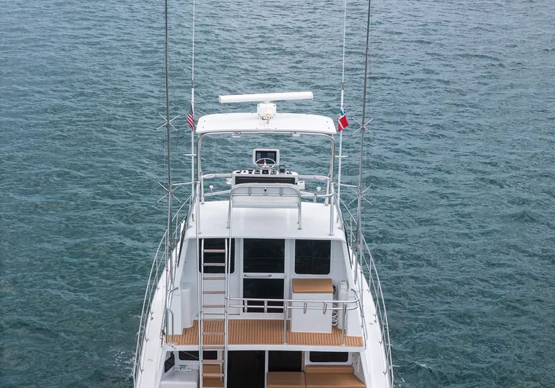 Slide: The Image of Venturer 44 Fifth Day 2000 Venturer 44 Sportfish - 7590919
