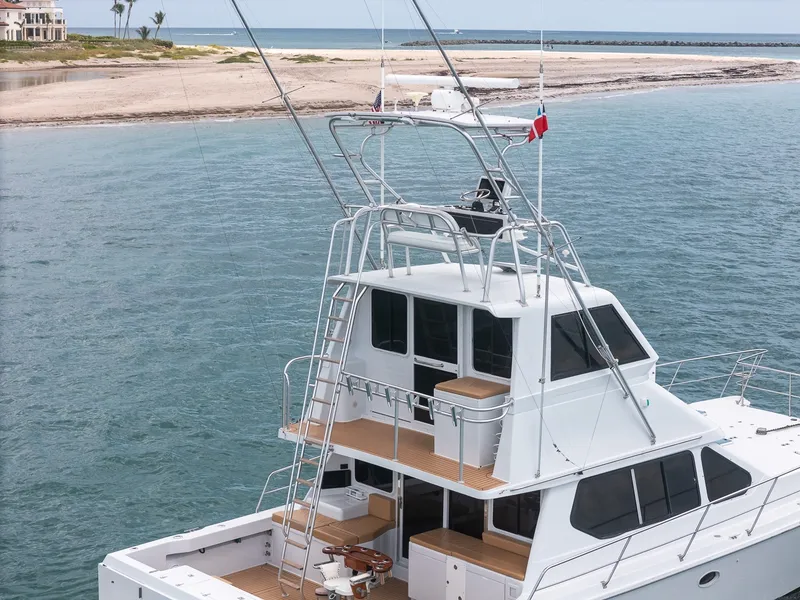 Slide: The Image of Venturer 44 Fifth Day 2000 Venturer 44 Sportfish - 7590918