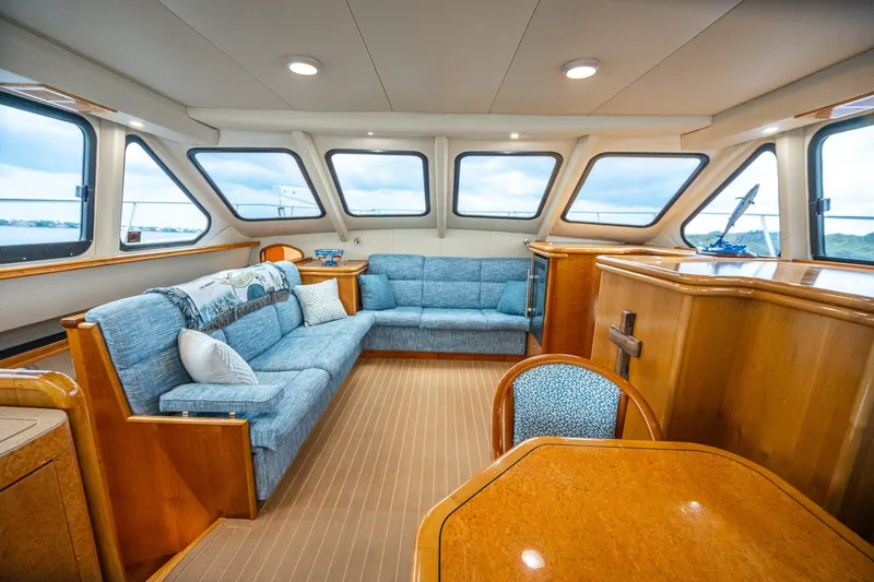 Slide: The Image of Venturer 44 Fifth Day 2000 Venturer 44 Sportfish - 7590949
