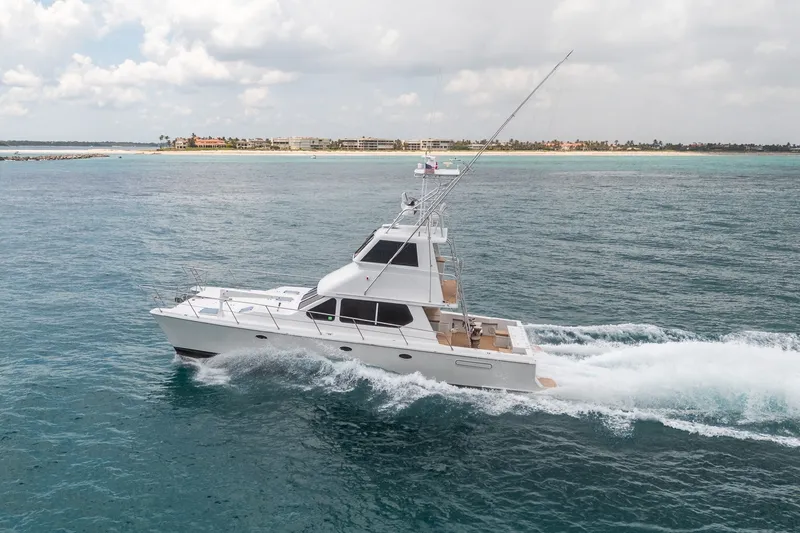 Slide: The Image of Venturer 44 Fifth Day 2000 Venturer 44 Sportfish - 7590908