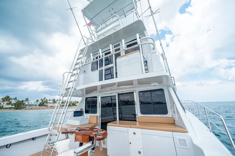 Slide: The Image of Venturer 44 Fifth Day 2000 Venturer 44 Sportfish - 7590963