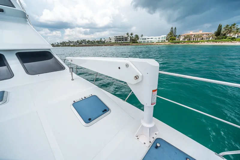 Slide: The Image of 2000 Venturer 44 Sportfish - 7590979