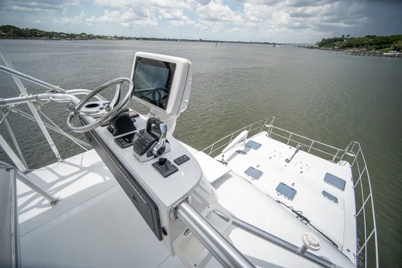 Slide: The Image of Venturer 44 Fifth Day 2000 Venturer 44 Sportfish - 7591006