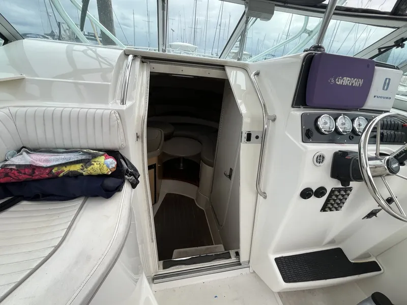 Slide: The Image of Boston Whaler Conquest 28 2001 - 7591287