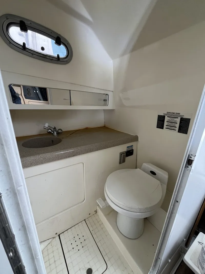Slide: The Image of Boston Whaler Conquest 28 2001 - 7591249