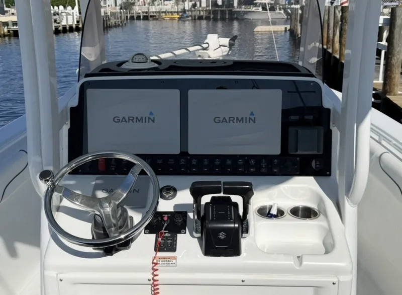 Slide: The Image of Sea Hunt Gamefish 27FS 2016 - 7591771