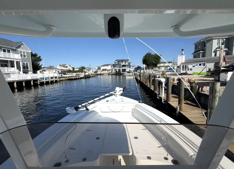 Slide: The Image of Sea Hunt Gamefish 27FS 2016 - 7591772