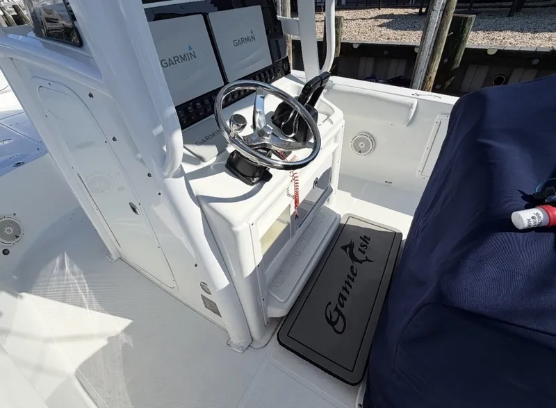 Slide: The Image of Sea Hunt Gamefish 27FS 2016 - 7591765
