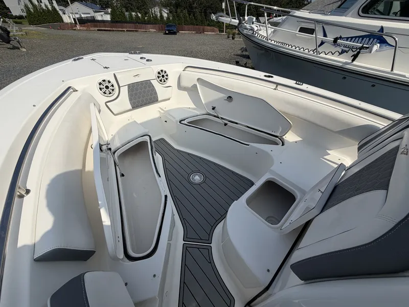 Slide: The Image of Tidewater 232 LXF 2018 - 7591800