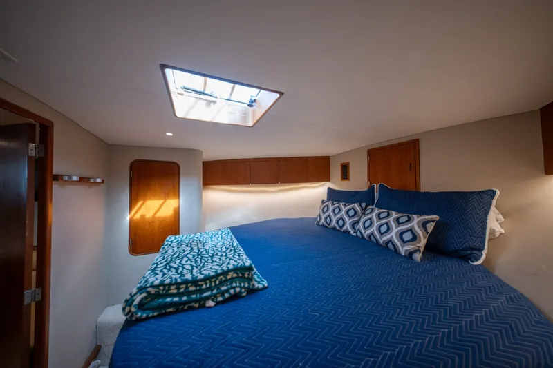 Slide: The Image of Rick Gillikan 50 East Bay Custom Carolina Express 2000 - 7592087