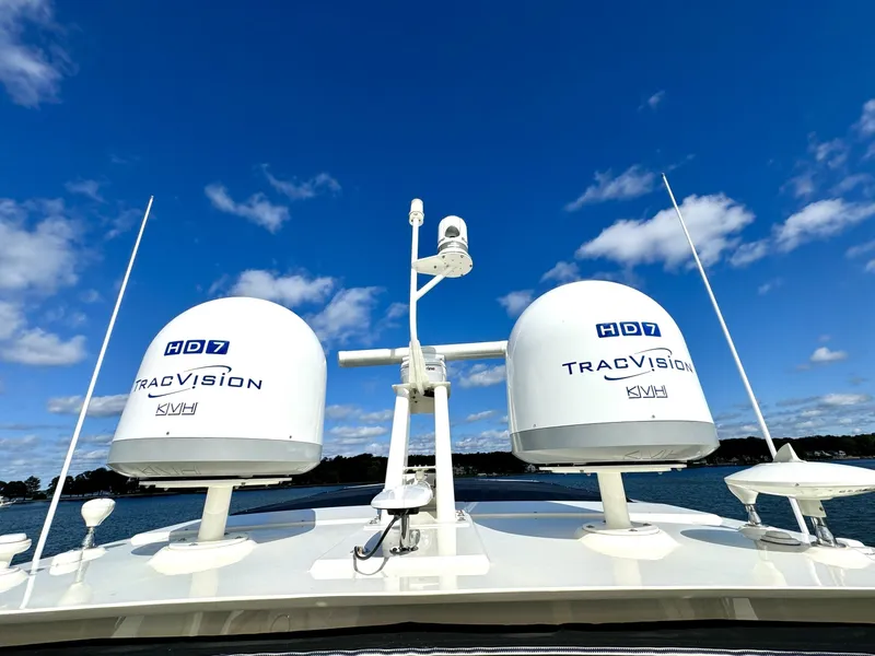 Slide: The Image of Sea Ray L650 Fly 2017 - 7595781
