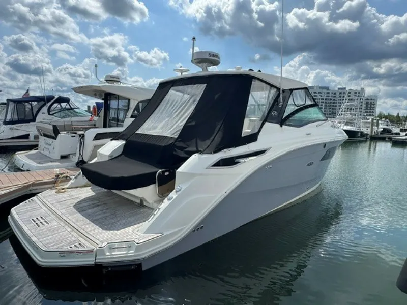 The Image of Sea Ray 320 Sundancer 2020 - 7595800