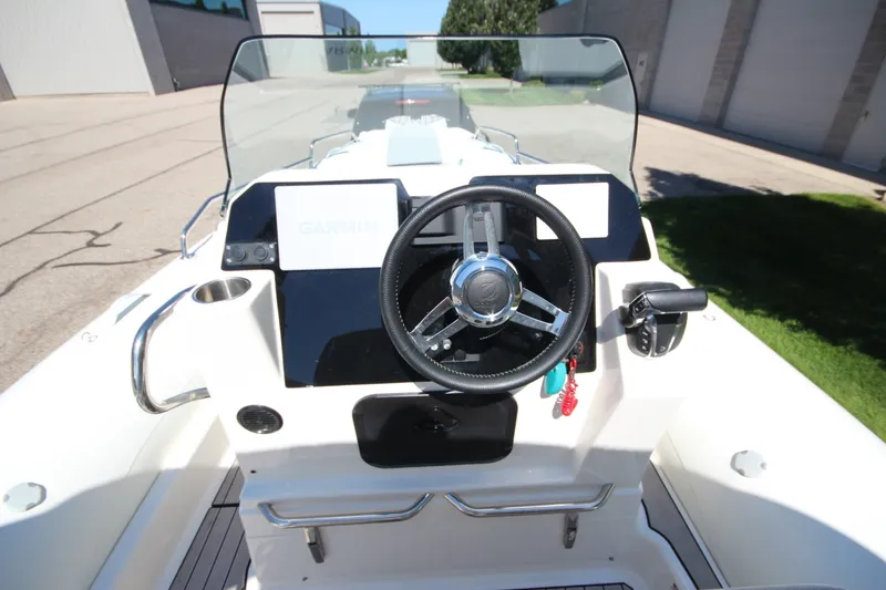 Slide: The Image of Zodiac Medline 7.5 & Trailer 2023 - 7670874