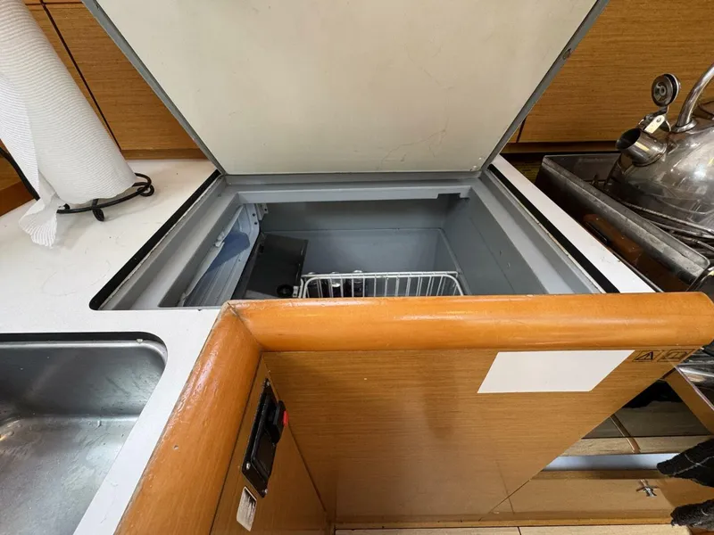 Slide: The Image of Jeanneau Sun Odyssey 389 2018 - 7596901