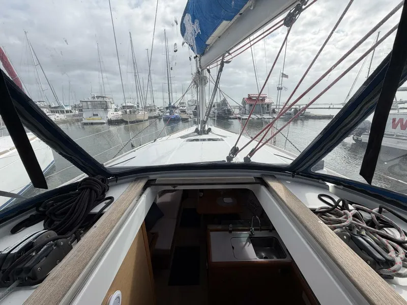 Slide: The Image of Jeanneau Sun Odyssey 389 2018 - 7596894