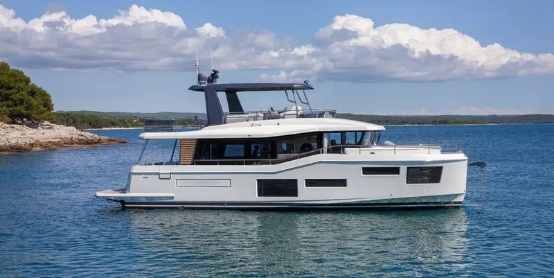 Slide: The Image of Beneteau Grand Trawler 63 2026 - 7644320