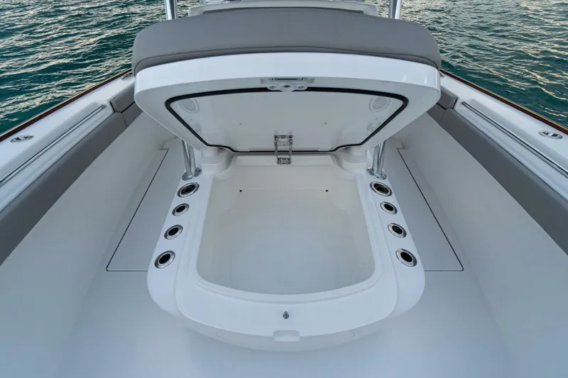 Slide: The Image of Valhalla Boatworks V-33 2027 - 7597369