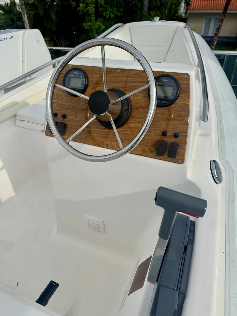 Slide: The Image of Center Console - 7825726