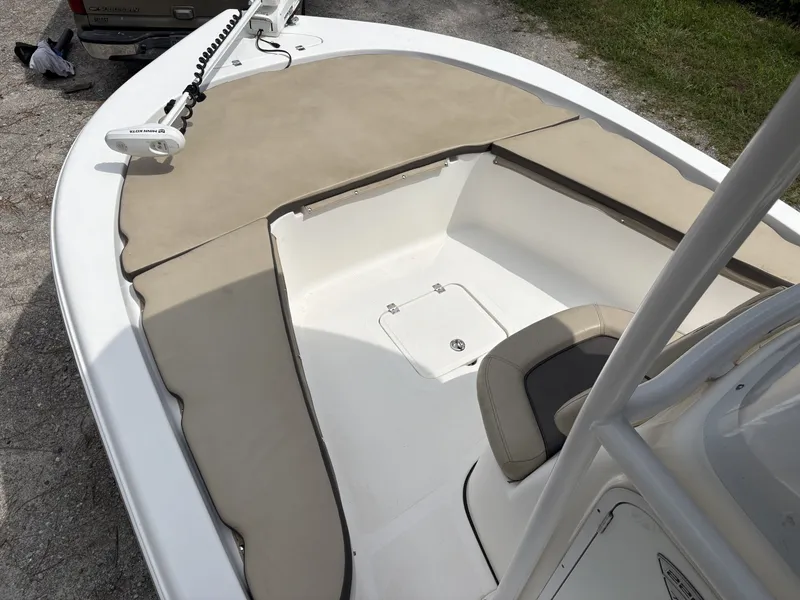Slide: The Image of Tidewater 2200 Carolina Bay 2019 - 7598102