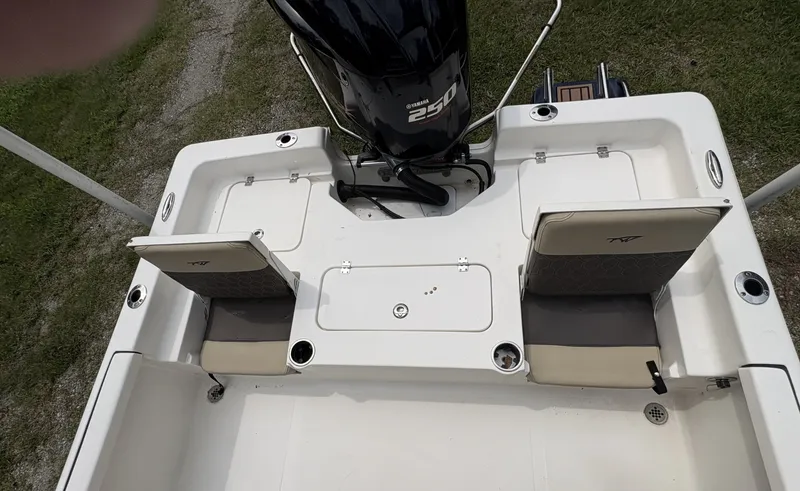 Slide: The Image of Tidewater 2200 Carolina Bay 2019 - 7598082