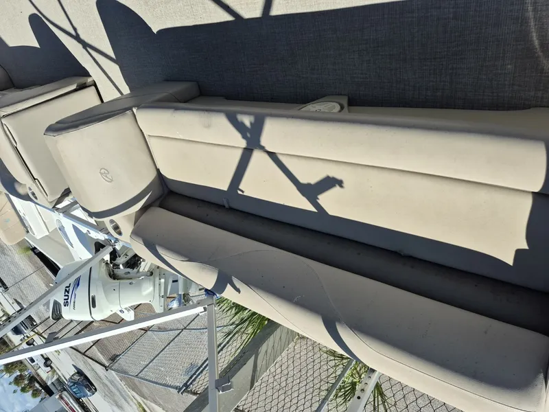 Slide: The Image of Avalon VLS 2080 QL 2021 - 7598264