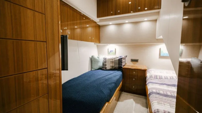 Slide: The Image of 2007 64 Viking CNV Evil Eyes Crew Stateroom (2) - 7600761