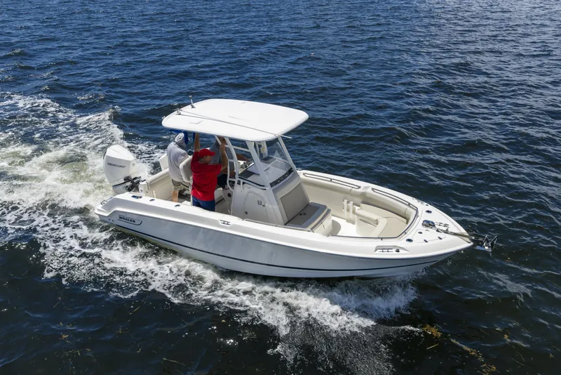 Slide: The Image of Boston Whaler 230 OUTRAGE 2021 - 7601238