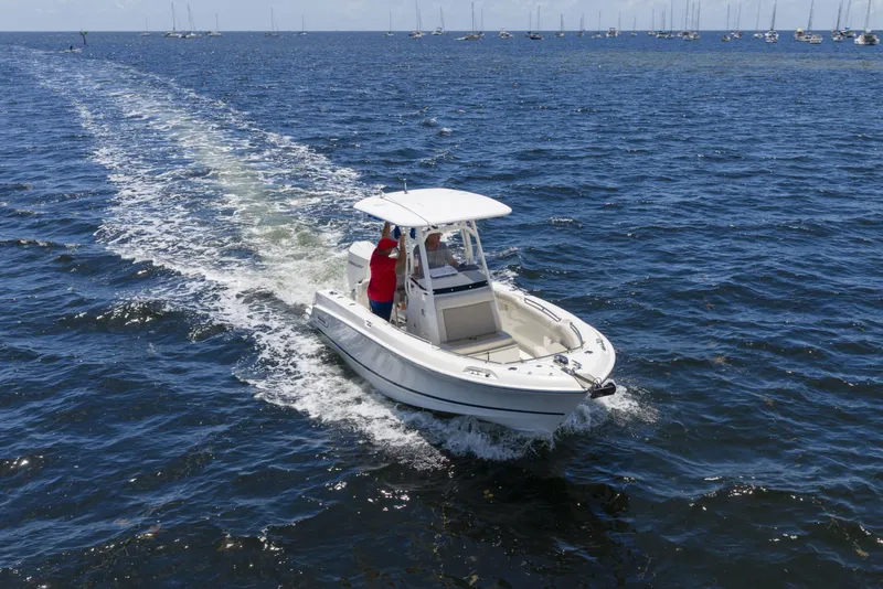 Slide: The Image of Boston Whaler 230 OUTRAGE 2021 - 7601237