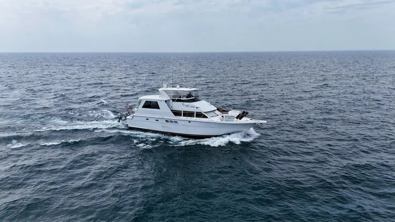 Slide: The Image of Hatteras 52 Cockpit Motor Yacht 1999 - 7601373